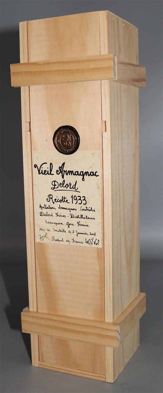 One bottle of Delord Vieil Armagnac Delord Recolte, 1933, in presentation box.